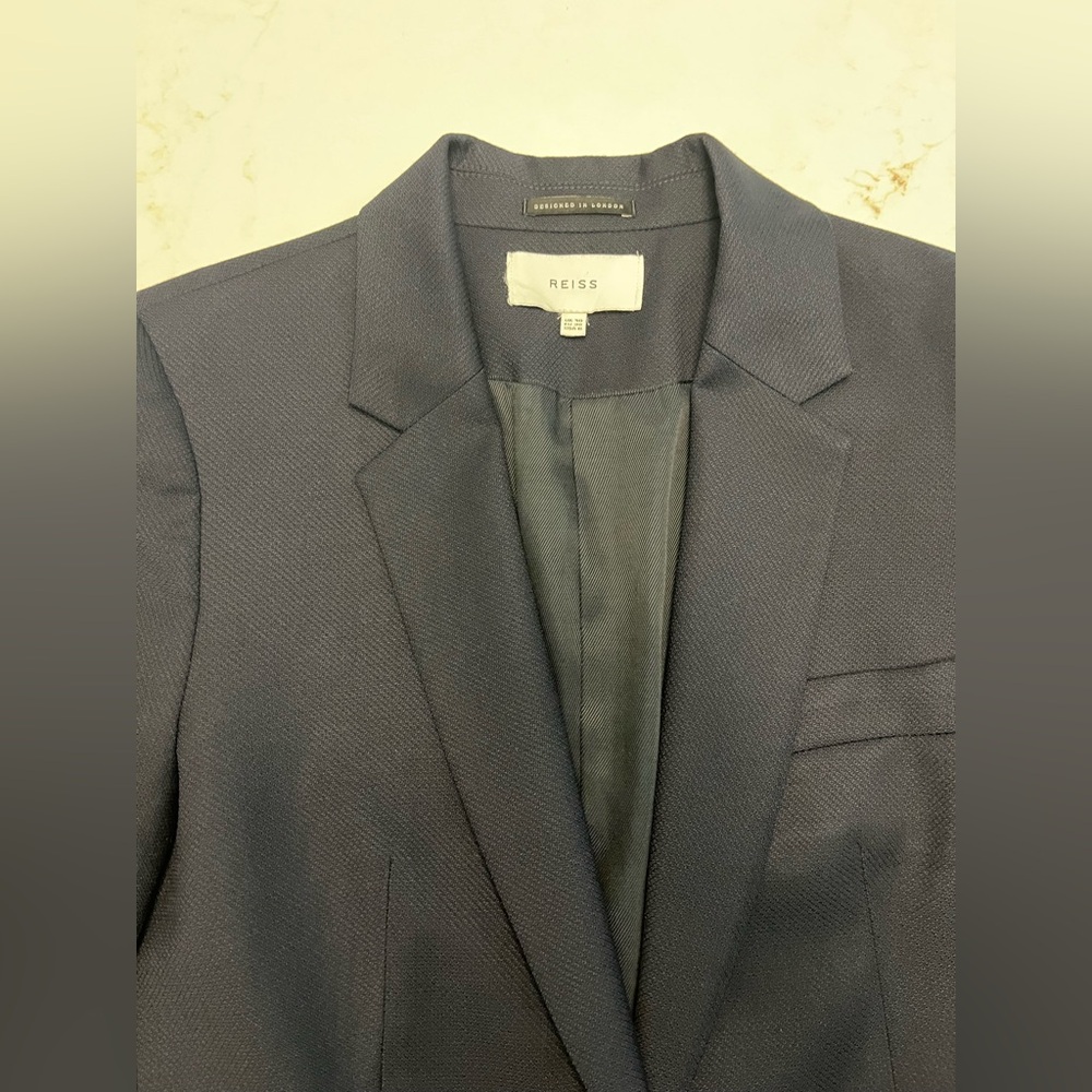Reiss Fenton Suit (Blazer & Pants) in Navy Blue - Picture 9 of 16